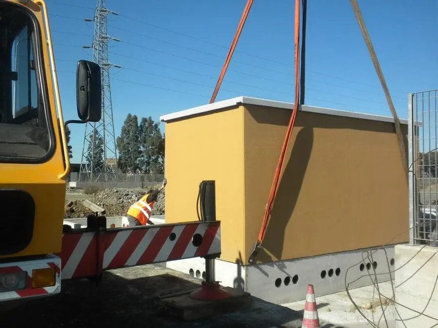 sollevamento cabine elettriche