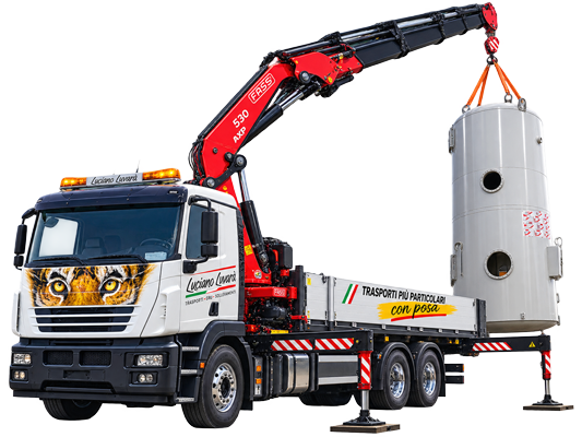 Autocarro con gru fassi 530 Autocarro con gru fassi 530